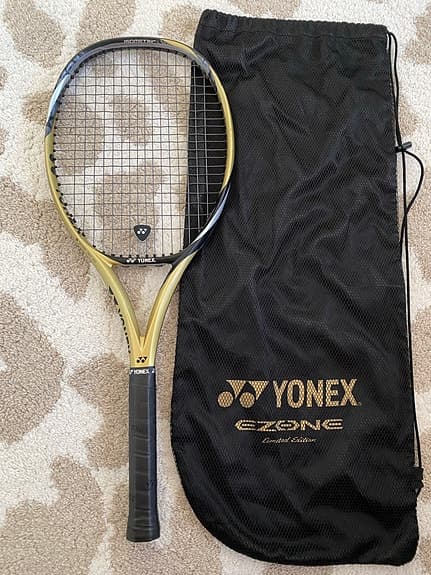 Yonex Ezone 100 tennisracket LTD Naomi Osaka