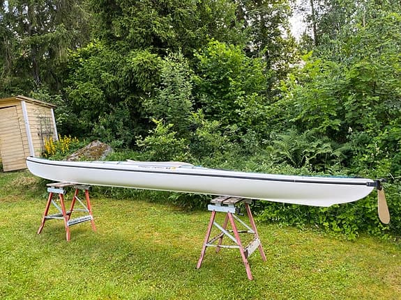 Trapper Fighter K1 kajak vit med carbonpaddel, kapell och kajakvagn