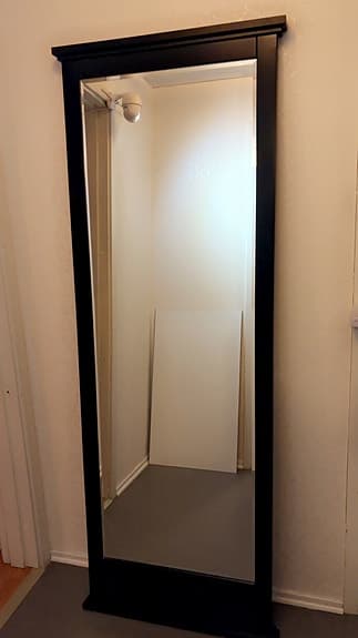 IKEA SOKNEDAL spegel med svart ram
