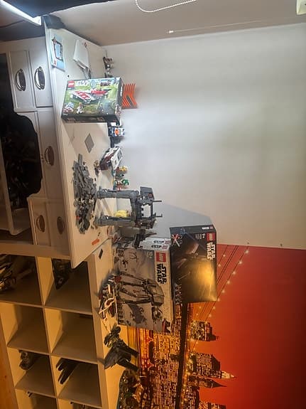 LEGO Star Wars samling med rymdskepp och fordon