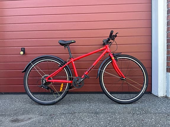 Frog barncykel 26" röd