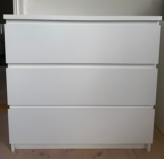 Ikea Malm byrå - byråer