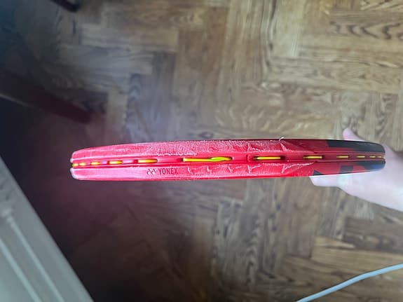 Yonex Vcore 98 (2023) i fint skick (15 timmar spel)