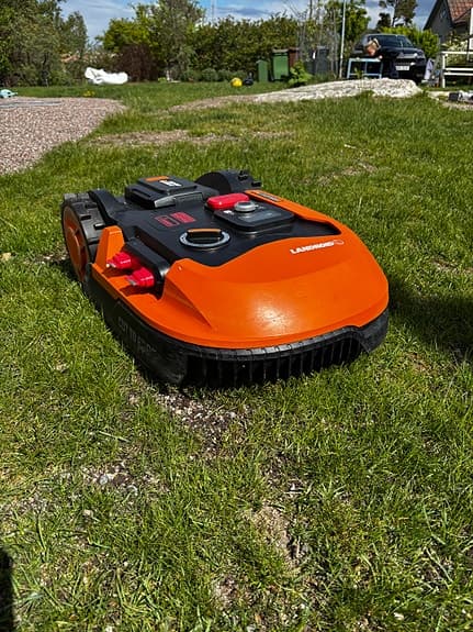 Worx Landroid L800 med tak & extra hjul