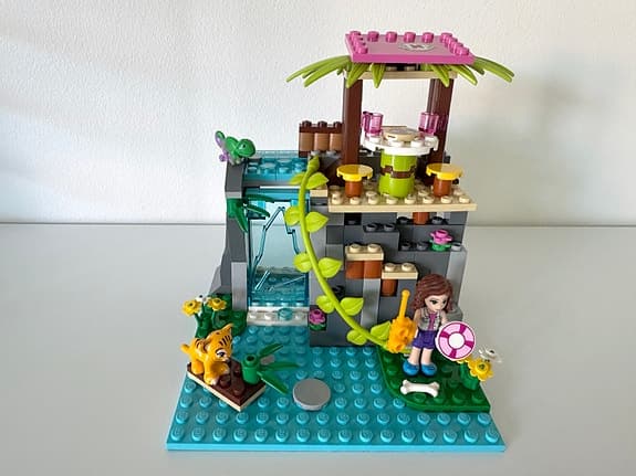 Lego Friends 41033 – Räddning vid djungelvattenfallen