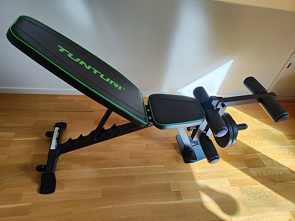 Tunturi UB60 träningsbänk