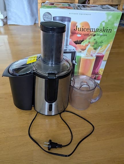 Juicemaskin rostfri med kanna