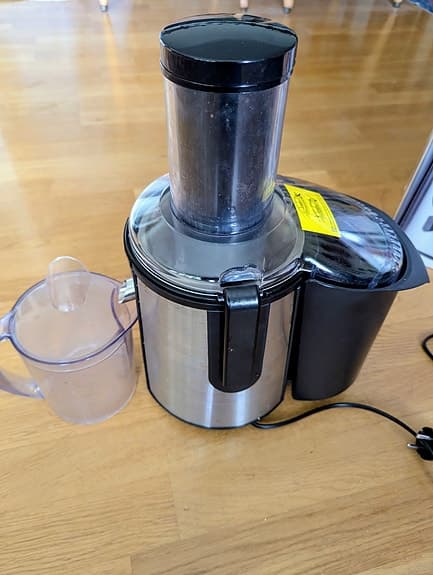 Juicemaskin rostfri med kanna
