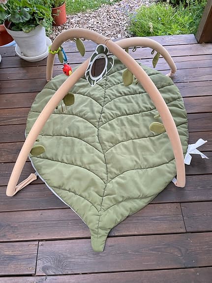 Blissful diary babygym lekmatta blad grön