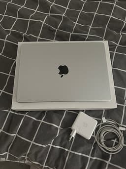 MacBook Pro 14" M1 Pro (2021), 16 GB RAM, 512 GB SSD