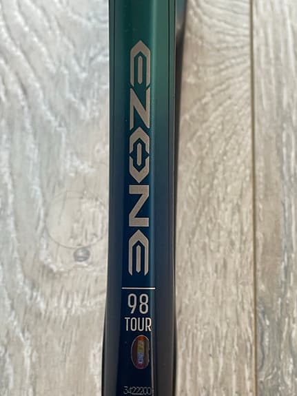 Yonex EZONE 98 Tour 315 g – Greppstorlek 3 (4 3/8)