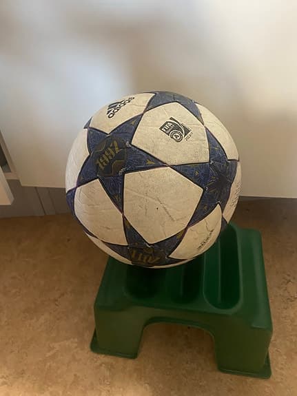 Adidas fotboll Champions League blå/vit