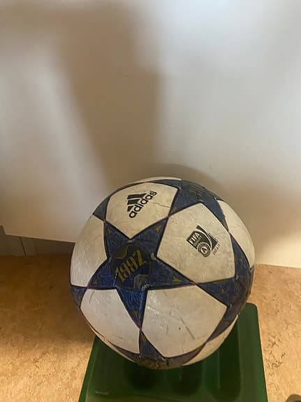Adidas fotboll Champions League blå/vit