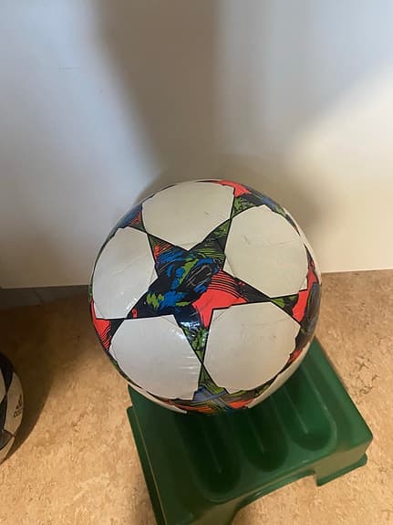 Adidas Champions League Final fotboll