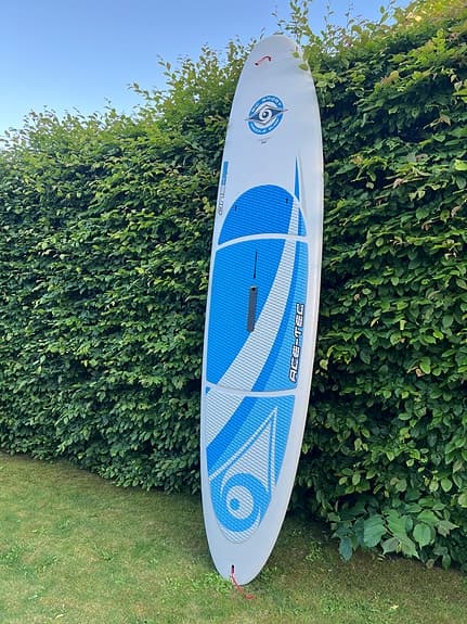 SUP- & Vindsurfingbräda  - Perfekt kombination för sommarstugan