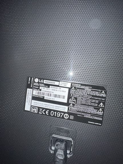LG 49" 4K Smart-TV