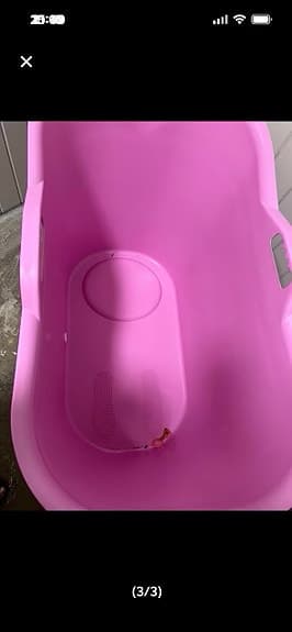 Rosa plastbalja badbalja med blomdekor