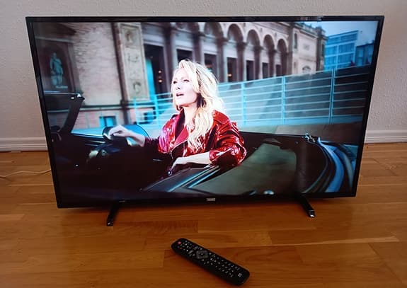 Philips smart TV 43 tum i underbar skick