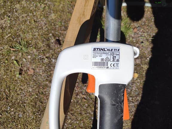 Stihl häcksax på stång HLE 71K
