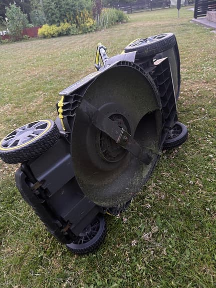 Ryobi batterigräsklippare 36V gul/svart