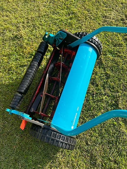 Gardena 380 handgräsklippare turkos