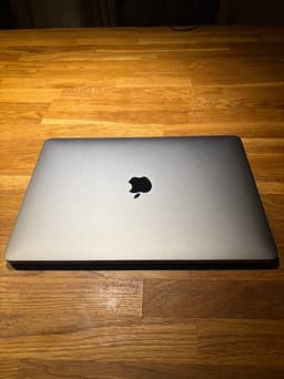 Apple MacBook Pro 2020 M1 | 13.3" 8 GB | 256 GB SSD