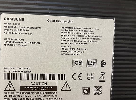 Samsung TV / skärm 98”