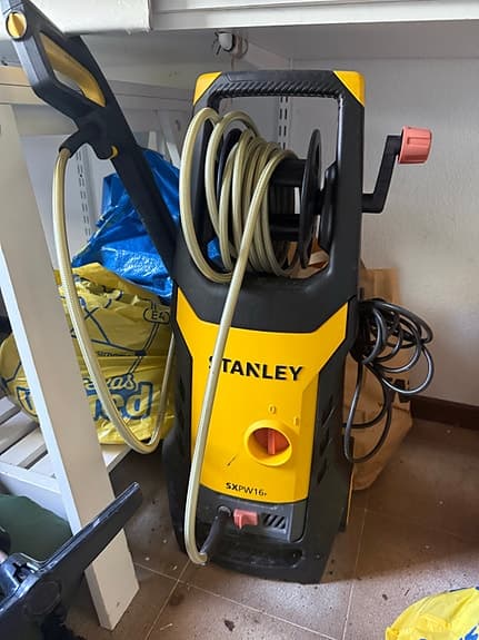 Stanley högtryckstvätt Sxpw16