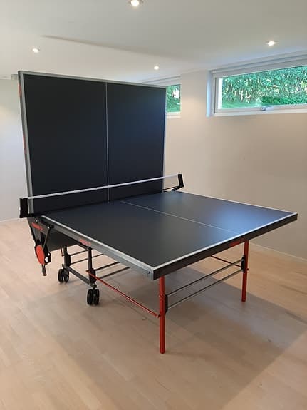 Tibhar 3000 inomhus bordtennisbord med tävlingsmått