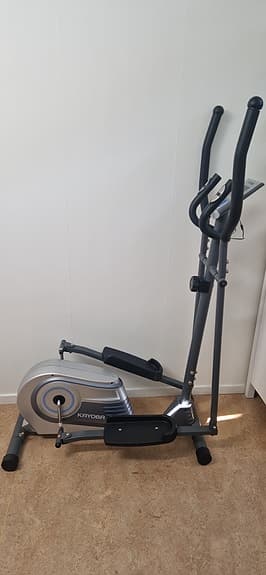 Crosstrainer säljes (knappt använd)
