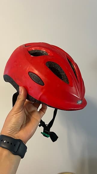 Abus cykelhjälm röd 50-55 storlek