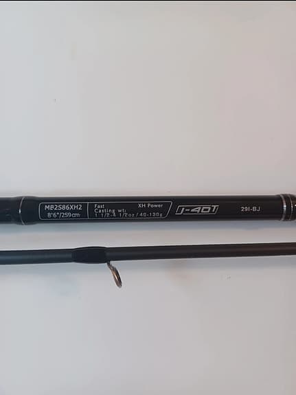 13 Fishing Muse Black Spinning 8'6 XH 40-130g