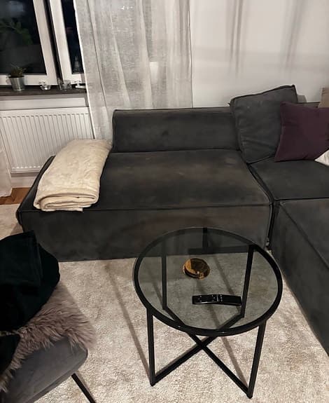 Soffgrupp och fåtölj passa på!