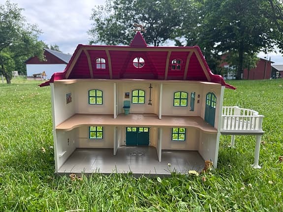 Schleich hus och stall med inredning