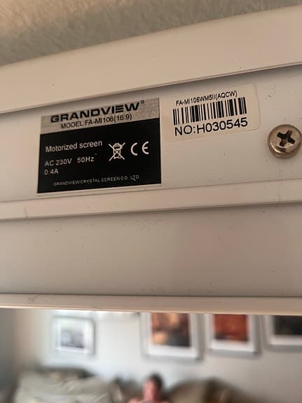 Projektorduk motorstyrd grandwiev