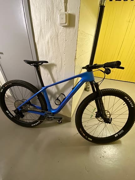 Canyon Exceed CF 8 MTB