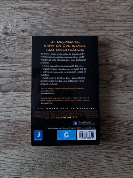 Suzanne Collins Hungerspelen-trilogin böcker pocket svenska