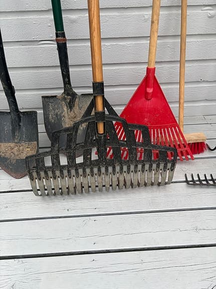 Rubrik: Trädgårdsredskap – stort paket