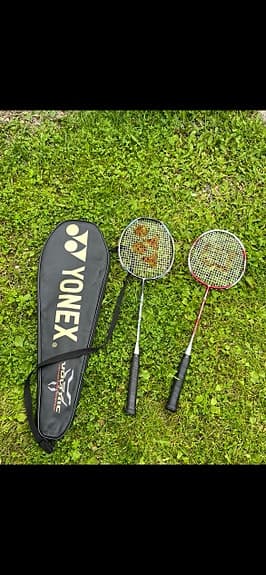 Yonex badmintonracket med fodral