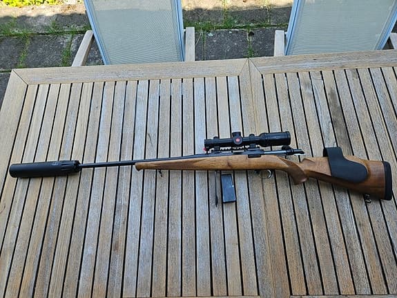 Browning A-Bolt Hunter  30-06    Gängad   Contessa Picatinny - Fint skick.