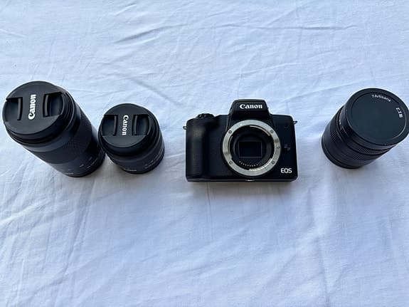 Canon EOS M50 Mark II – Komplett kamerapaket | 3 objektiv + väska + SD-kort