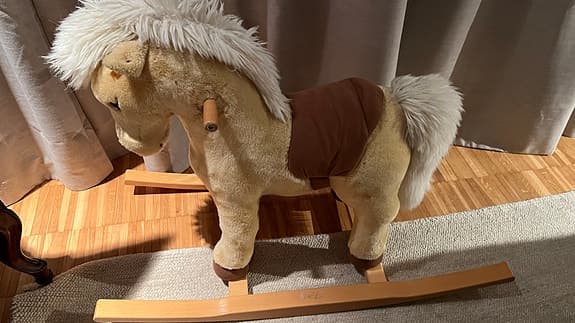 Exklusiv gunghäst Steiff
