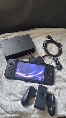 Svart Switch, 128gb SD och tillbehör