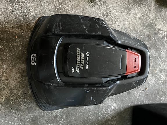 Husqvarna Automower 305 robotgräsklippare svart