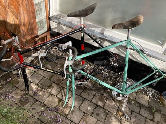Motobecane 2000 kr .!!!...finns i Lerum 44334
