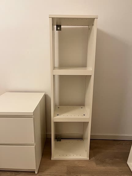 IKEA vit bokhyllan, Väggskåp med hyllplan 120 cm
