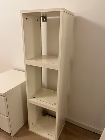 IKEA vit bokhyllan, Väggskåp med hyllplan 120 cm