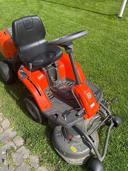 Husqvarna Rider 112C Åkgräsklippare