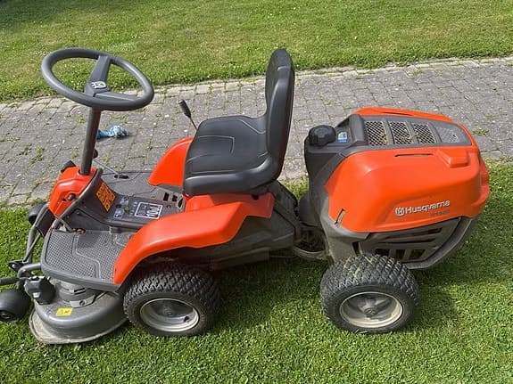 Husqvarna Rider 112C Åkgräsklippare