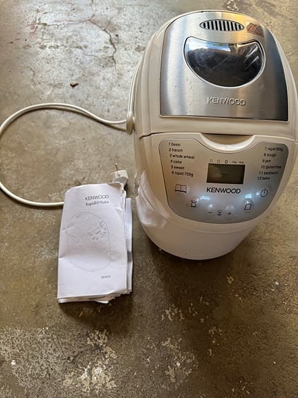 Kenwood bakmaskin vit med digital display